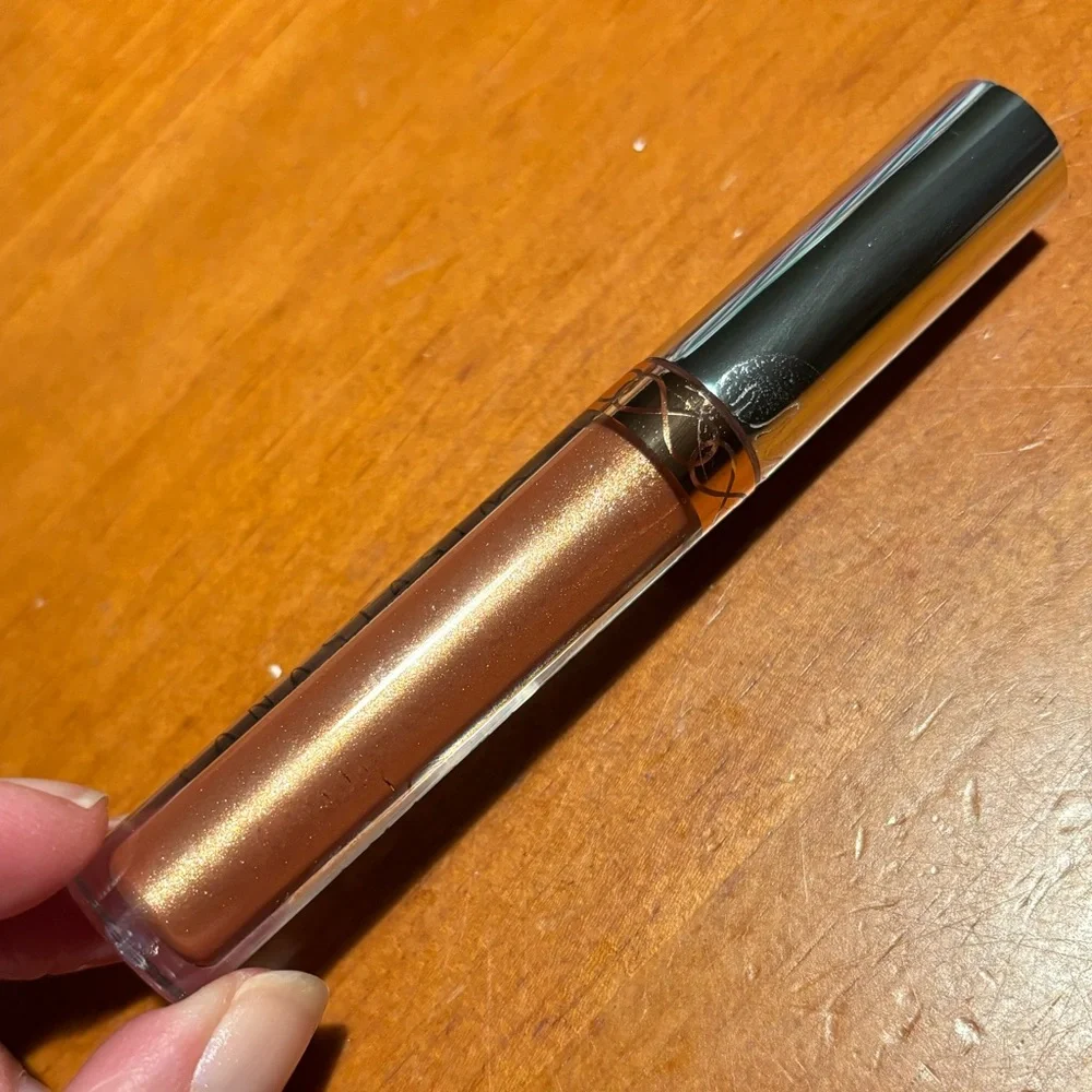 Anastasia Beverly Hills Lip Gloss